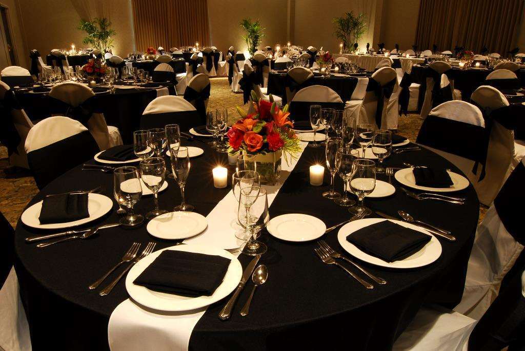 Doubletree By Hilton Milwaukee/brookfield Brookfield