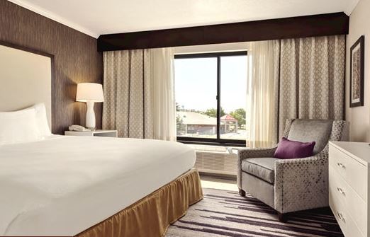 Doubletree By Hilton Milwaukee/brookfield 4*