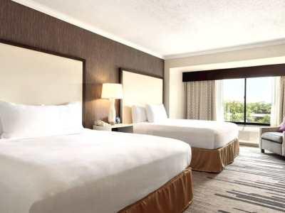Doubletree By Hilton Milwaukee/brookfield 4* Brookfield